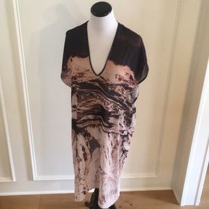 IAN R.N. Sheer causal dress